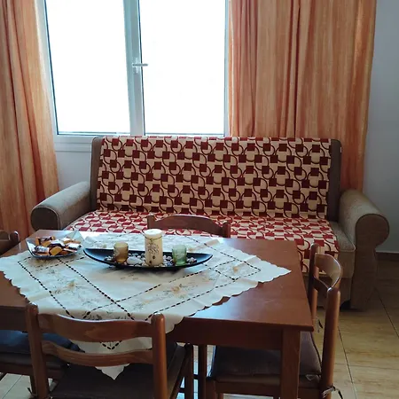 Dora And Sandy Appartement *